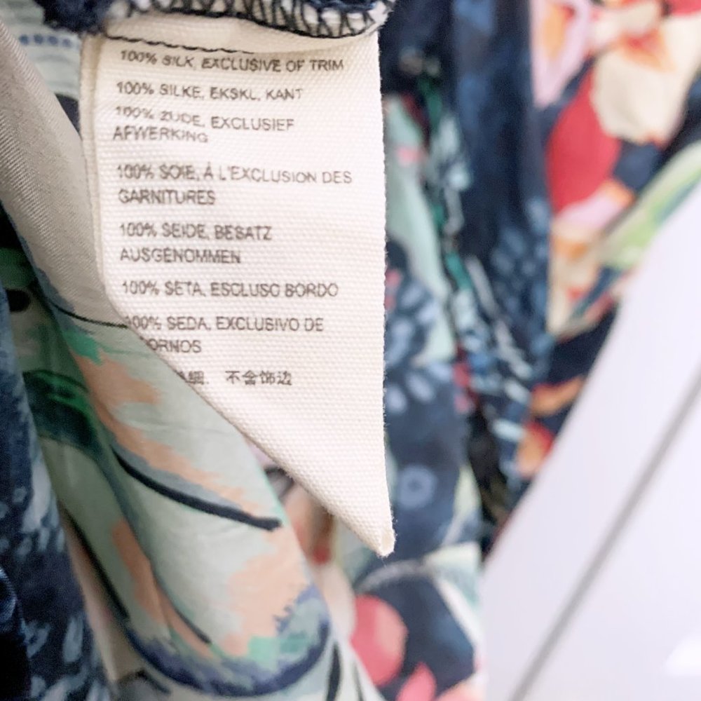 Johnny Was Nelia Floral-Print Button-Front Long-Sleeve Silk Shirt - Picture 15 of 16